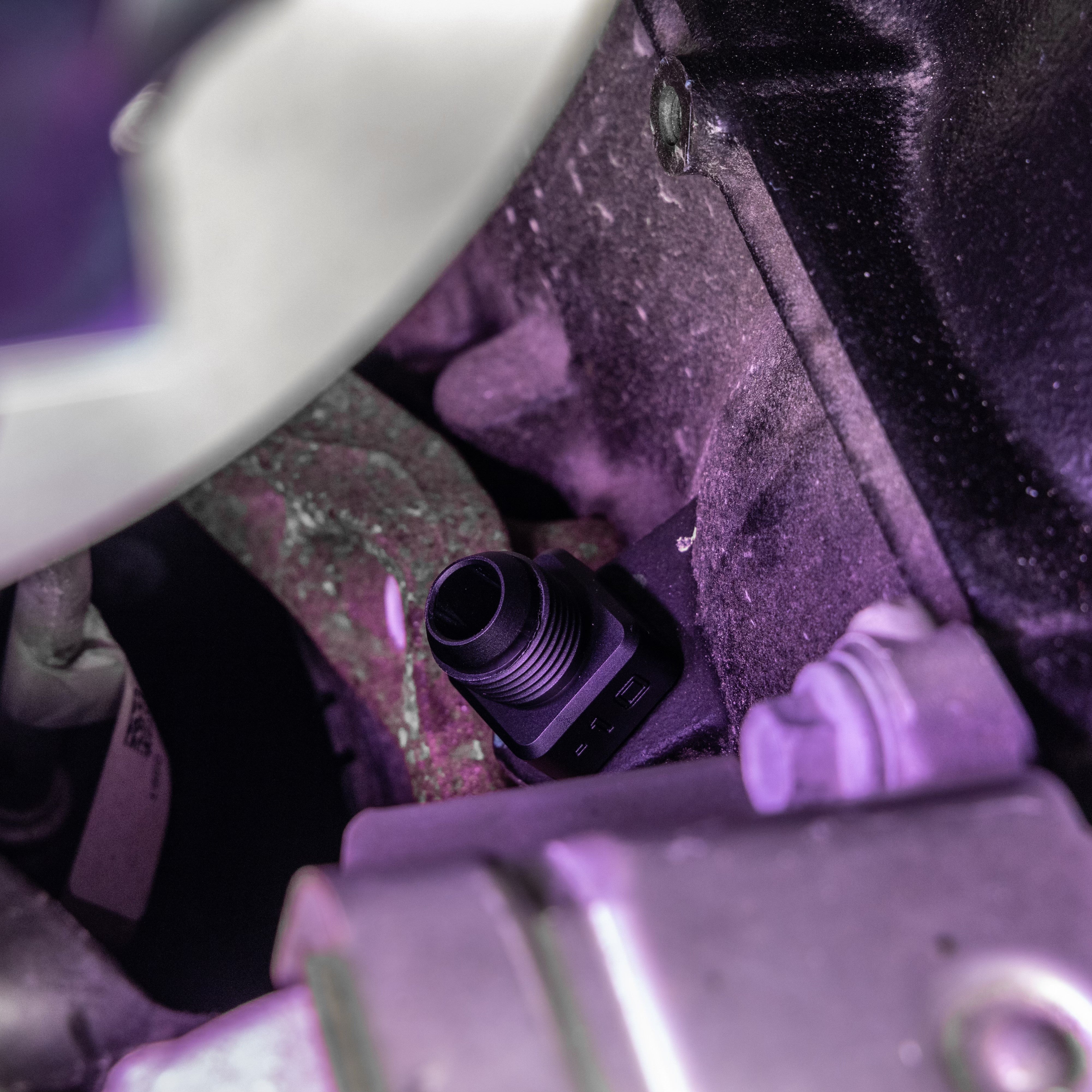 CUMMINS BLOCK OIL DRAIN FITTING