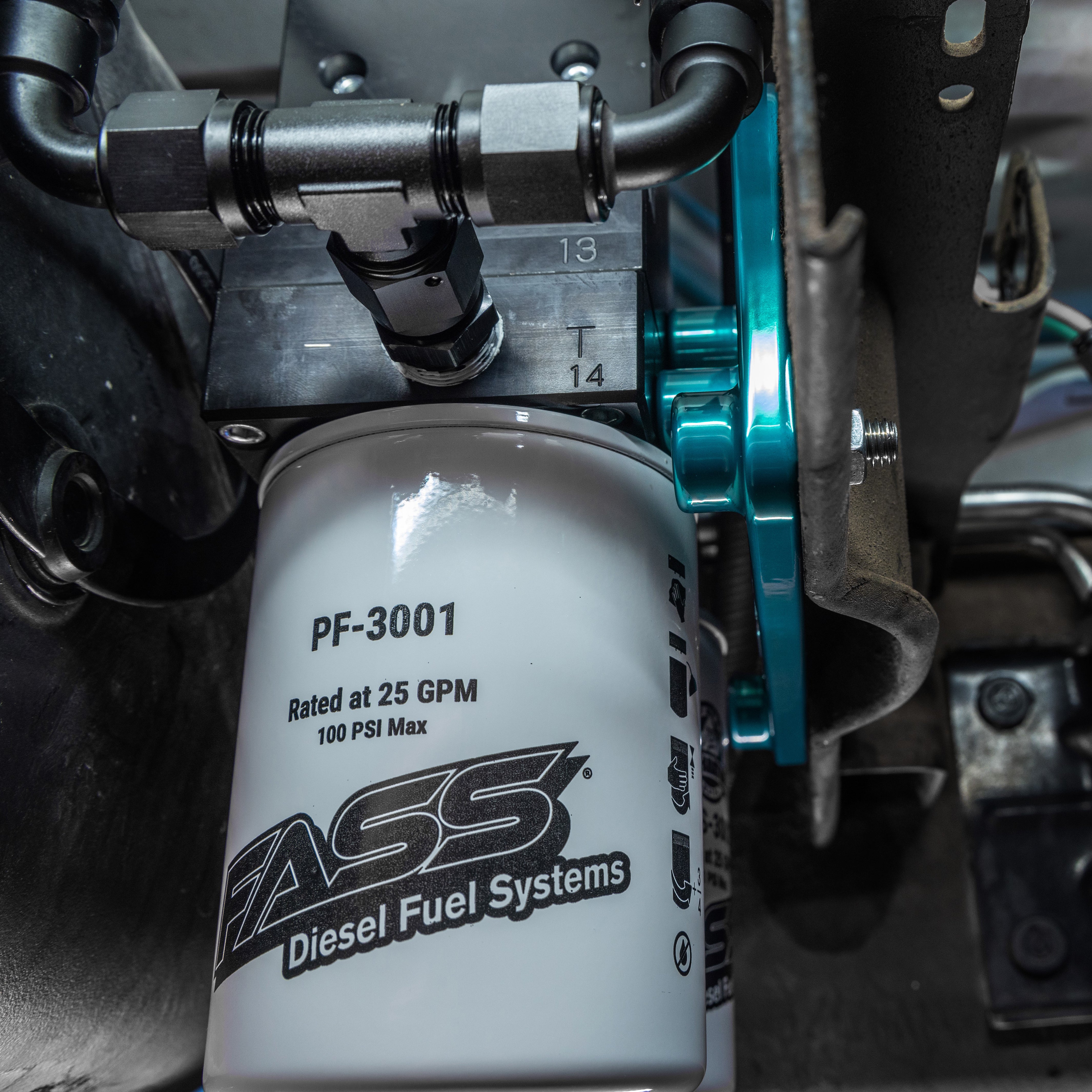 L5P BILLET FASS BRACKET