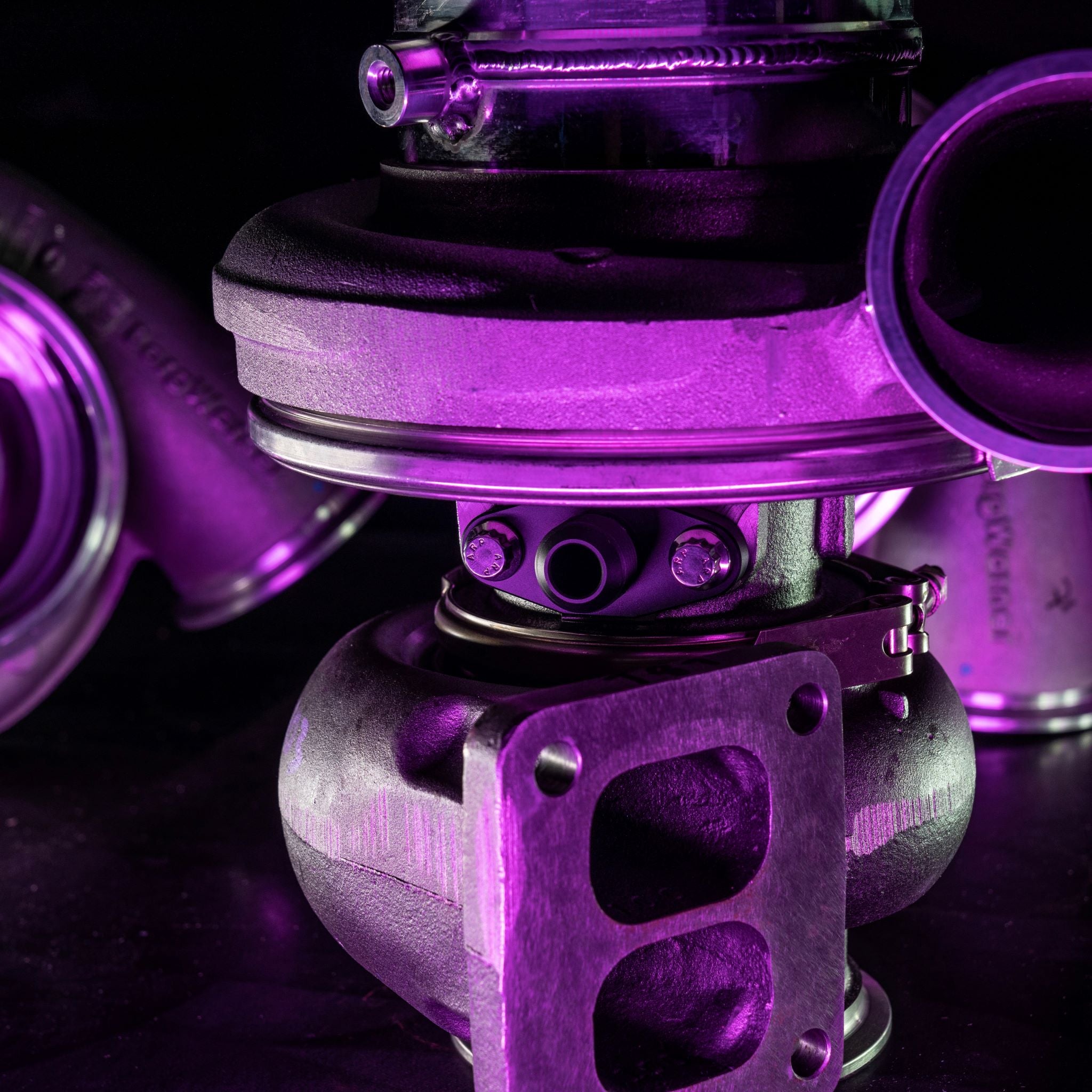 BLACK T4 BILLET OIL DRAIN FITTING